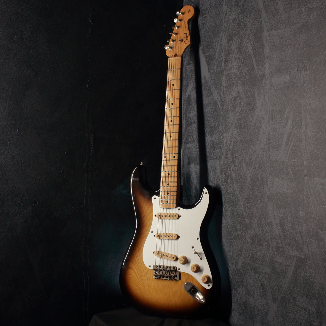 Tokai Springy Sound ST80 Sunburst 1979 – Topshelf Instruments