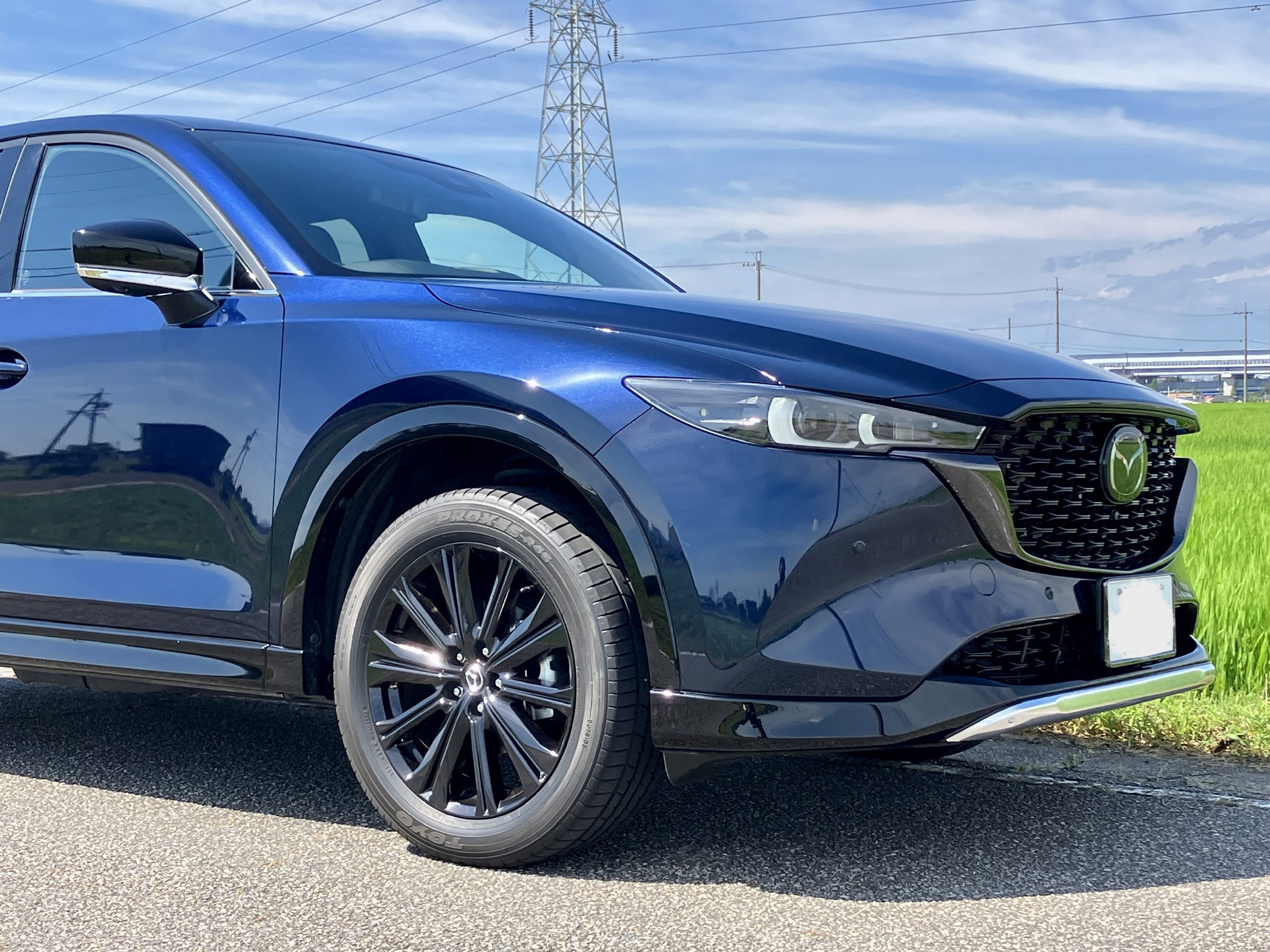 あまり見かけ無い色 ディープクリスタルブルーマイカ『MAZDA CX-5