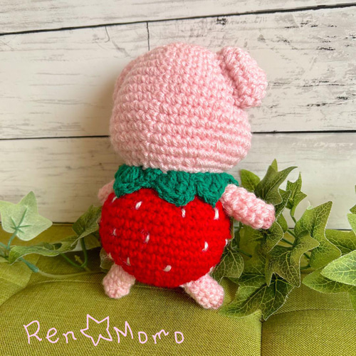 あみぐるみ 苺になったブタさん 2体セット あみぐるみ ren-momo 通販