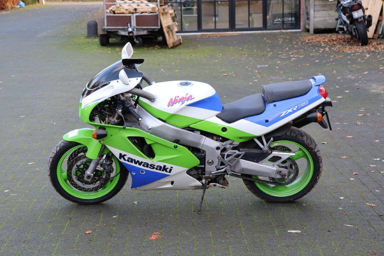 Moto Kawasaki ZXR750 Petrol 100hp 1991 (Margin) | Auctionport