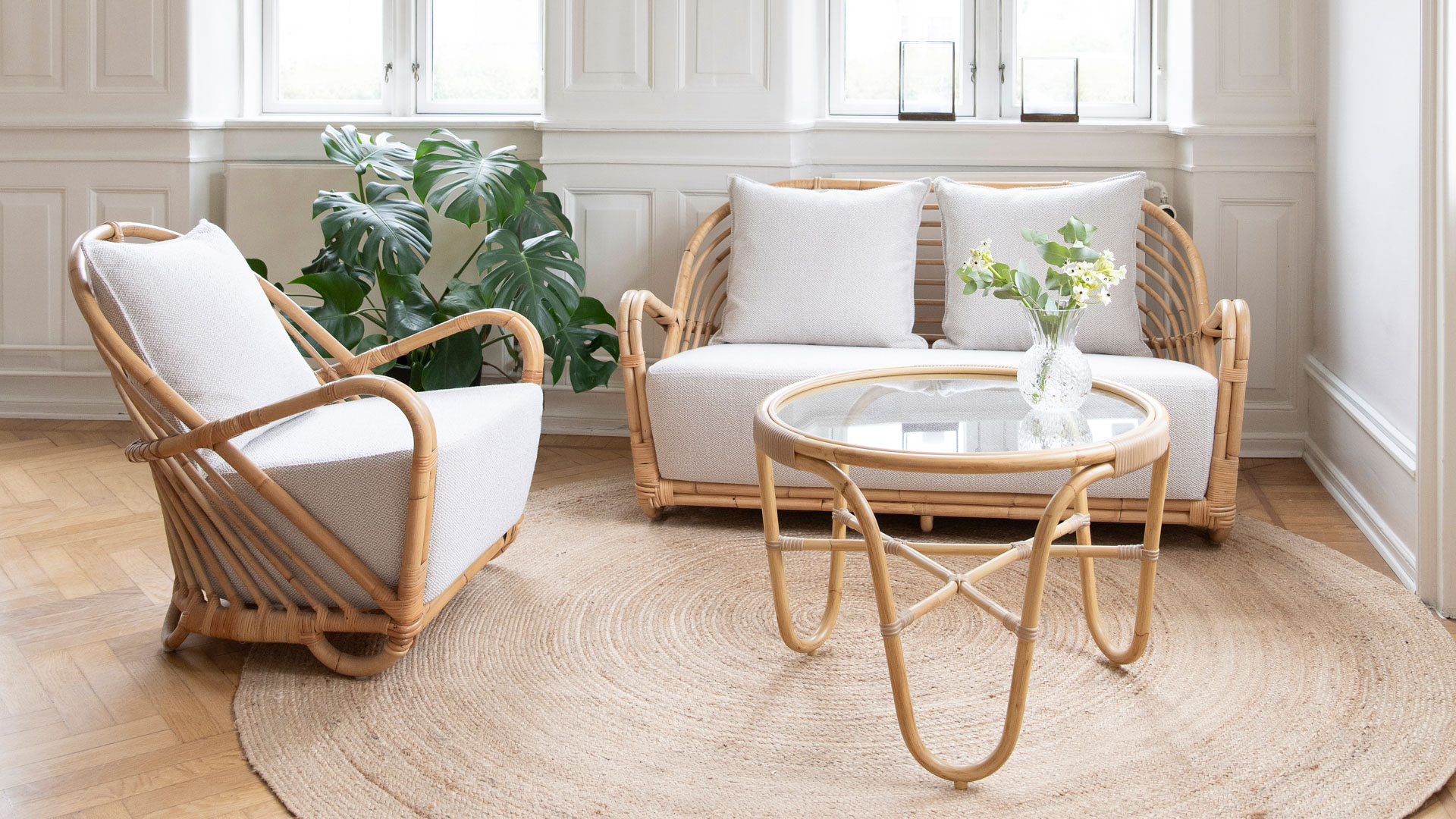 Sika Design Arne Jacobsen Charlottenborg Table - Rattan Side Table