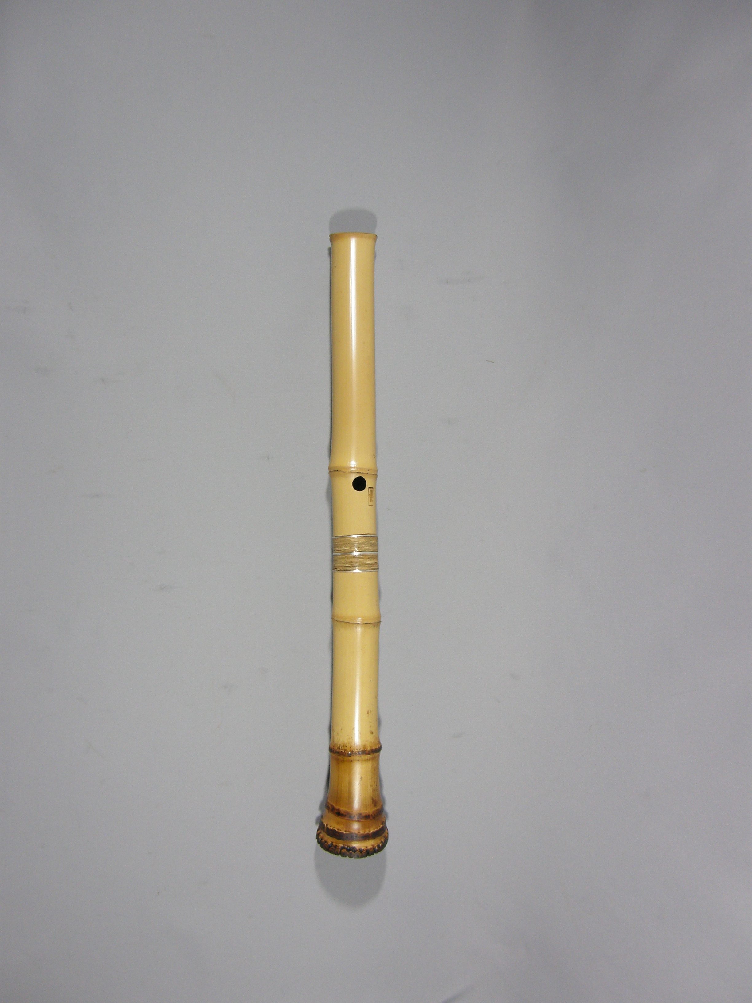 尺八1尺6寸 正律(E)管 | 尺八販売 遍山銘尺八【公式】 － 製作、修理