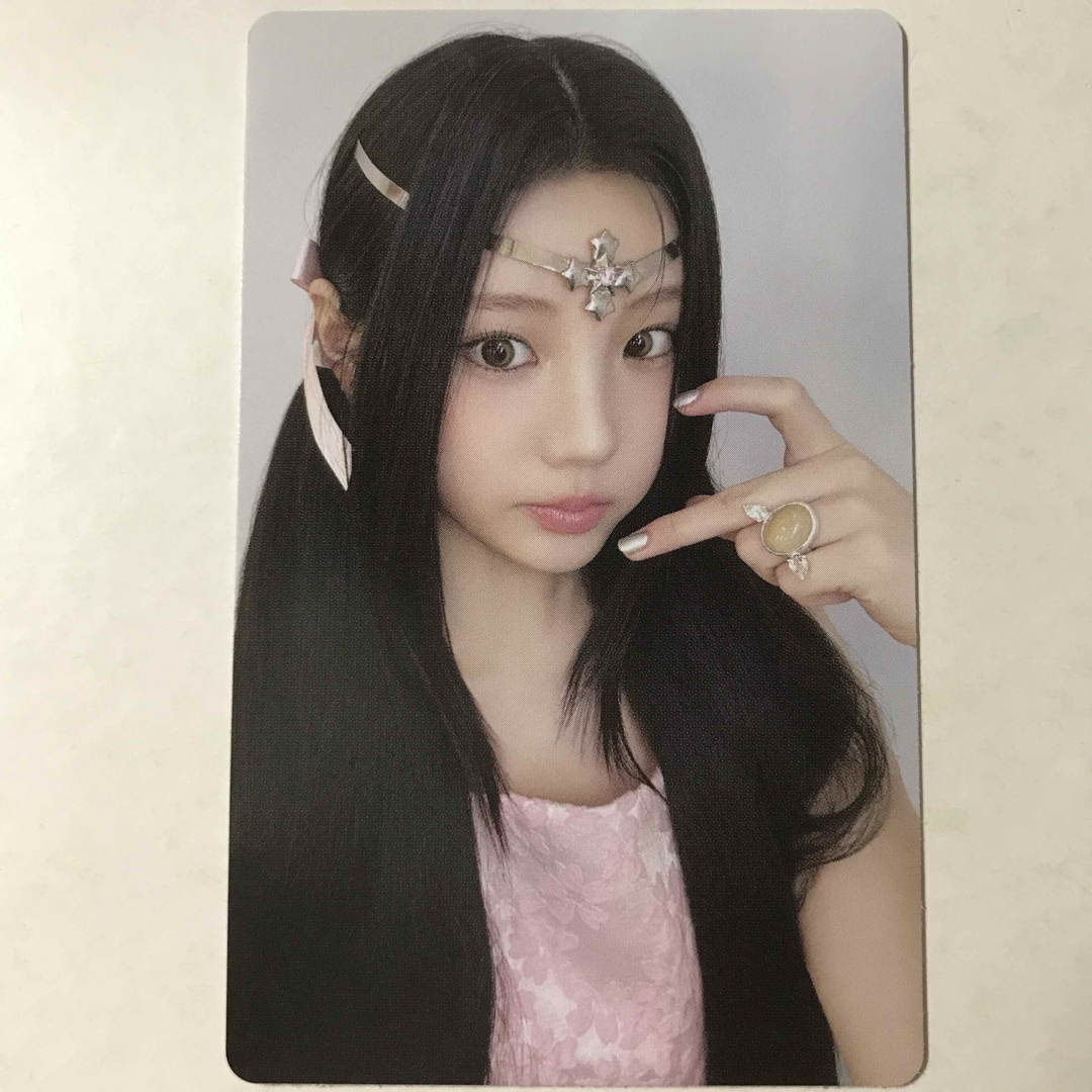 ILLIT bomb Weverse album ver. ウォンヒの通販 by よう｜ラクマ