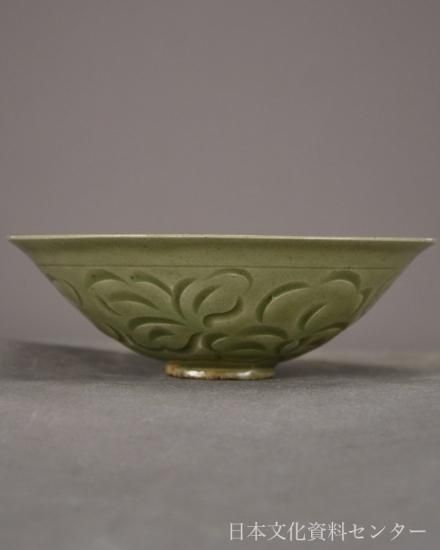 耀州窯青磁の刻花三魚紋碗(北宋の耀州窯)日本文化資料センター