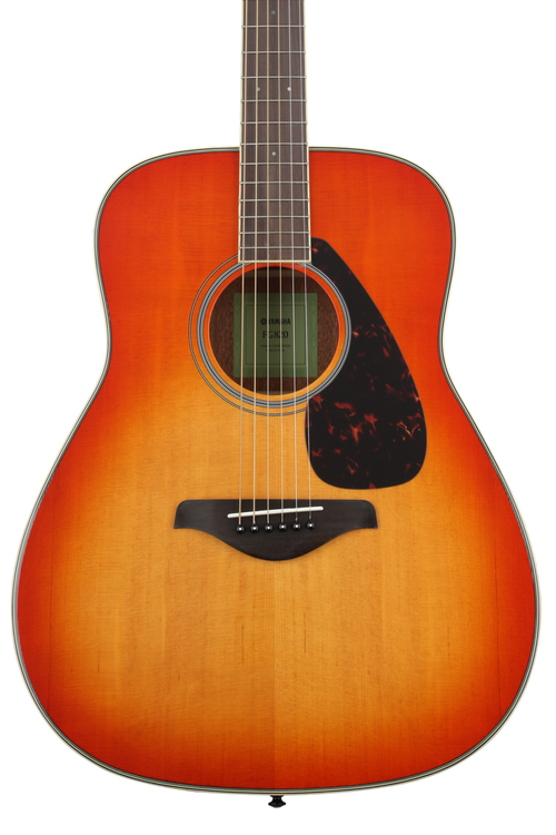 Yamaha FG820 Dreadnought Acoustic Guitar - Autumn Burst | Sweetwater