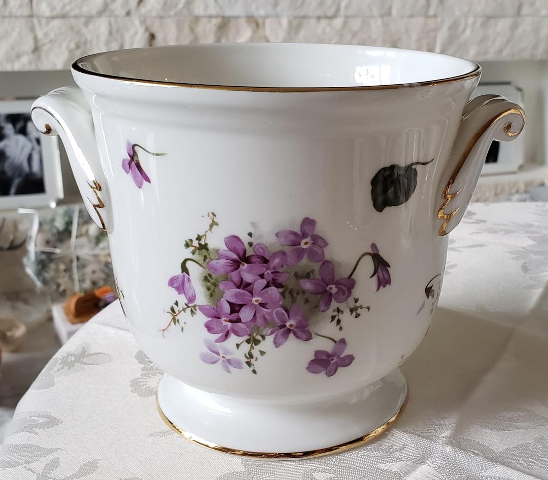 ハマースレイ バイオレット プランターカバー シャンパンクーラー 鉢 水鉢 大型 寿 大 10号 火鉢 鉢カバー プランターカバー – 輸入家具の