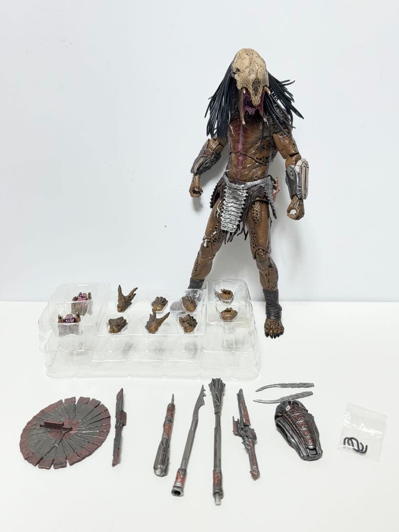 箱あり欠品なし NECA フィアラルプレデター プレデタープレイ ディズニー ネカ NECA プレデター ザ・プレイ フィアラル・プレデター