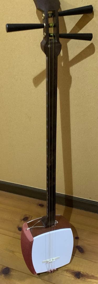 三味線 赤と白 木製 11フレット 楽天市場】東亜楽器製 TOAmusic 長唄三味線 初心者セット【本体延べ棹+