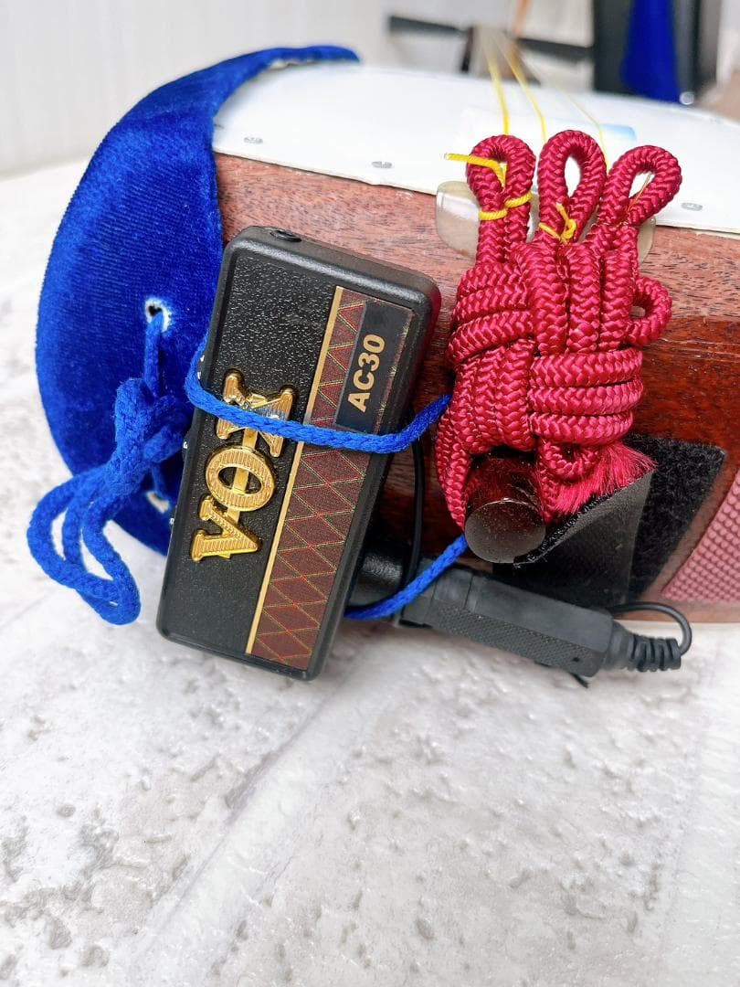 エレキ三味線 独自制作｜VOXアンプ＆撥＆ハードケース付き VOX VOX amPlug3 AC30 + amPlug2 Cabinet セット[AP3-AC／AP2-CAB